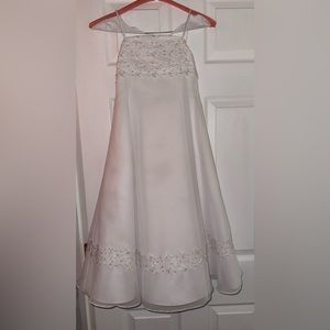 David’s bridal white flower girl dress. Size 5